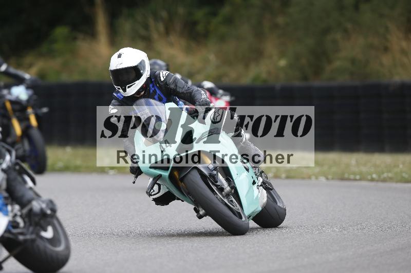 /30 23.06.2025 Get Faster Caremotion ADR/Rider Academy gruen/44